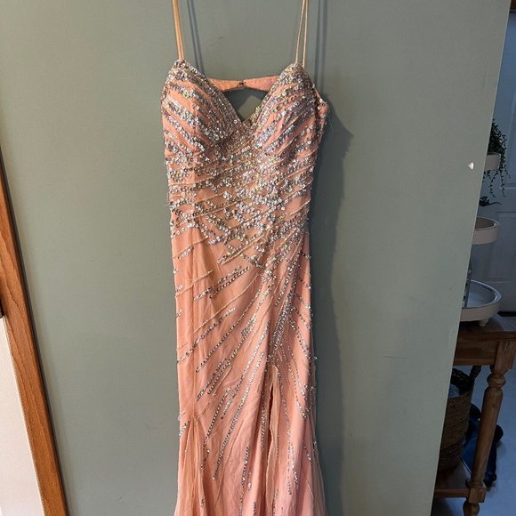 Sparkly Peach Prom Dress - Picture 1 of 4